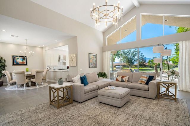39 La Costa Drive, Rancho Mirage, CA 92270