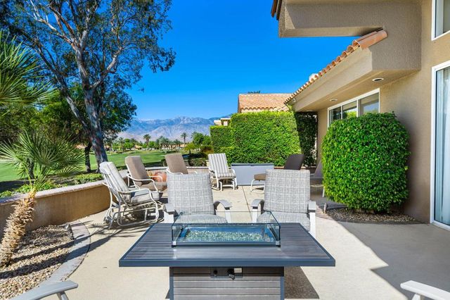 39 La Costa Drive, Rancho Mirage, CA 92270