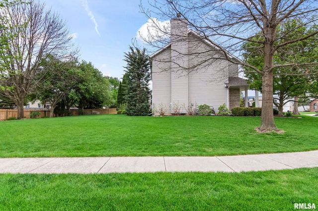 2700 Dryden Drive, Springfield, IL 62711