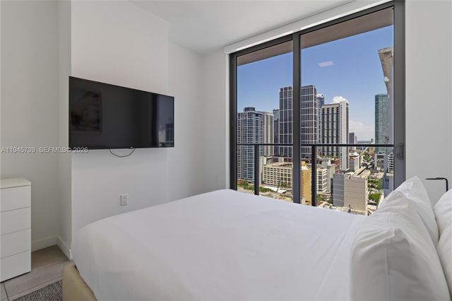 227 NE 2nd St 2506, Miami, FL 33132