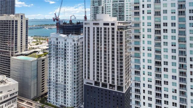 227 NE 2nd St 2506, Miami, FL 33132