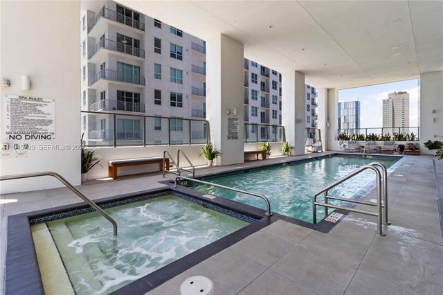 227 NE 2nd St 2506, Miami, FL 33132