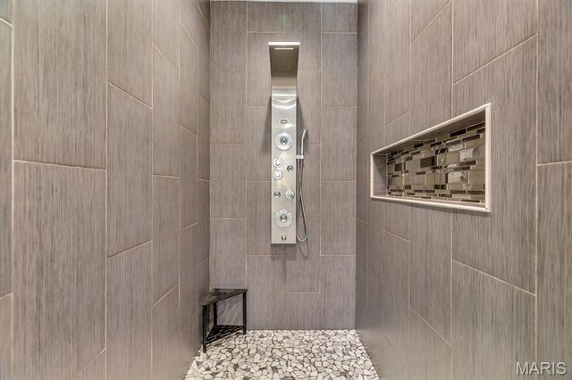 1903 Glenn Court, Lake Sherwood, MO 63357