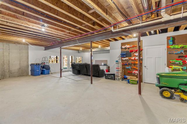 1903 Glenn Court, Lake Sherwood, MO 63357