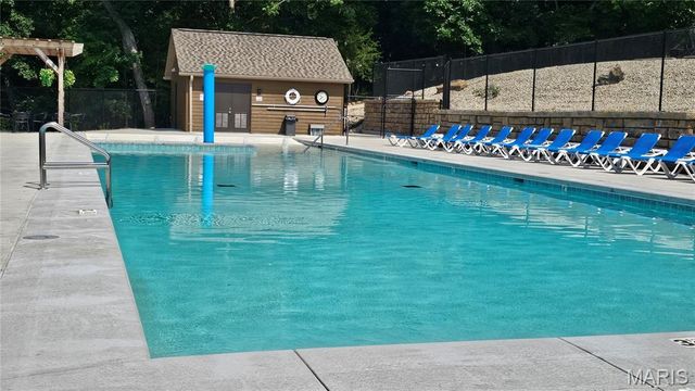 1903 Glenn Court, Lake Sherwood, MO 63357