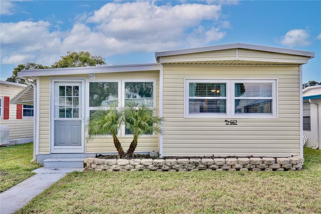 662 SINCLAIR CIRCLE, Tavares, FL 32778