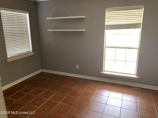 606 Beyer Drive, Bay Saint Louis, MS 39520