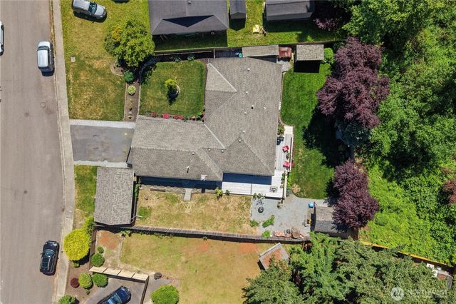 2011 S 292nd Street, Federal Way, WA 98003