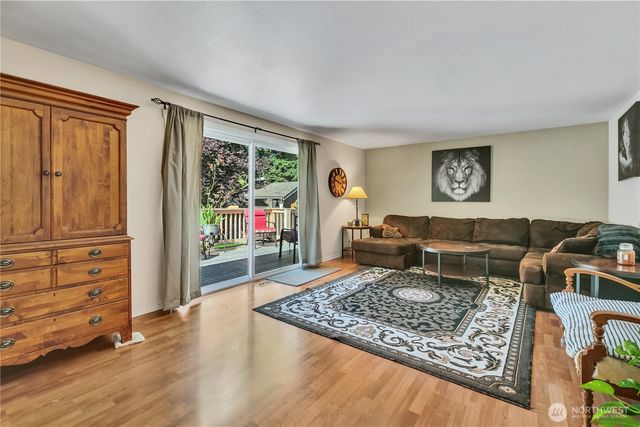 2011 S 292nd Street, Federal Way, WA 98003