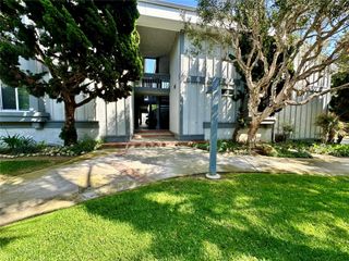 16982 Pacific Coast, Huntington Beach, CA 92649