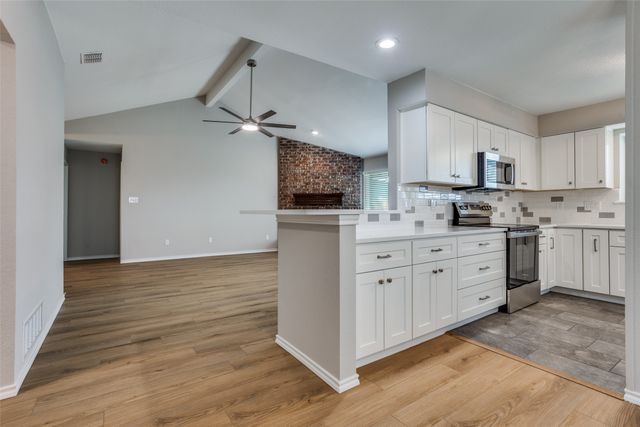 1016 Ledgemont Drive, Plano, TX 75025