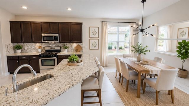 895 SW Lake Charles Circle, Port St. Lucie, FL 34986