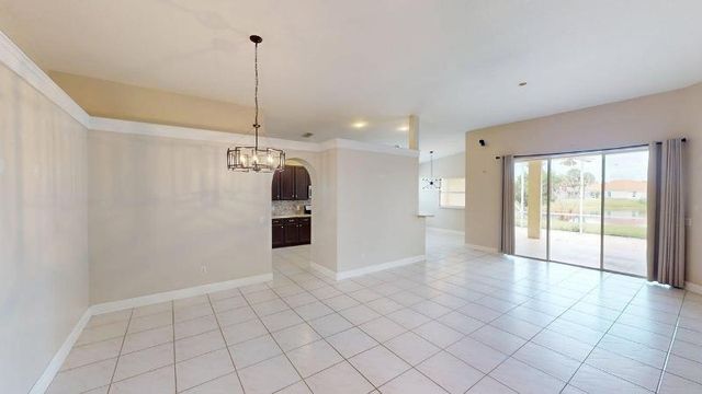 895 SW Lake Charles Circle, Port St. Lucie, FL 34986