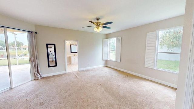 895 SW Lake Charles Circle, Port St. Lucie, FL 34986