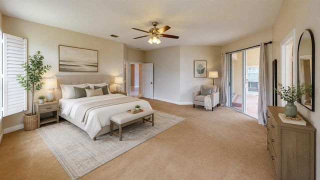 895 SW Lake Charles Circle, Port St. Lucie, FL 34986