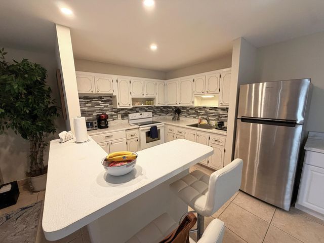 419 Brittany Drive, Delray Beach, FL 33446
