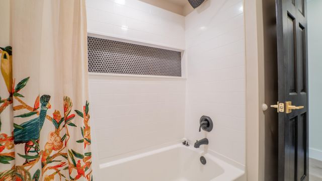 1324 Vivian Lane, Munster, IN 46321