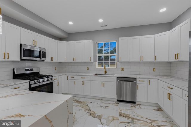 3600 W FOREST PARK AVE, Baltimore, MD 21216