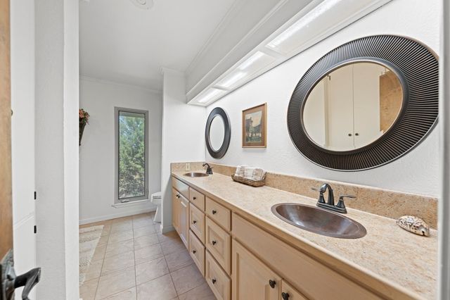 113 Indian Bluff, Kerrville, TX 78028