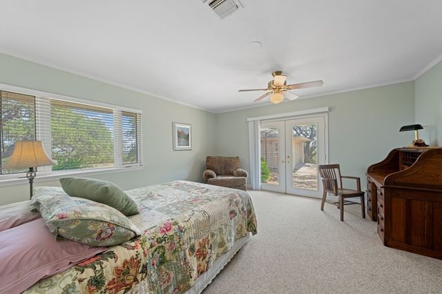 113 Indian Bluff, Kerrville, TX 78028