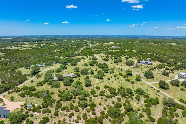 113 Indian Bluff, Kerrville, TX 78028