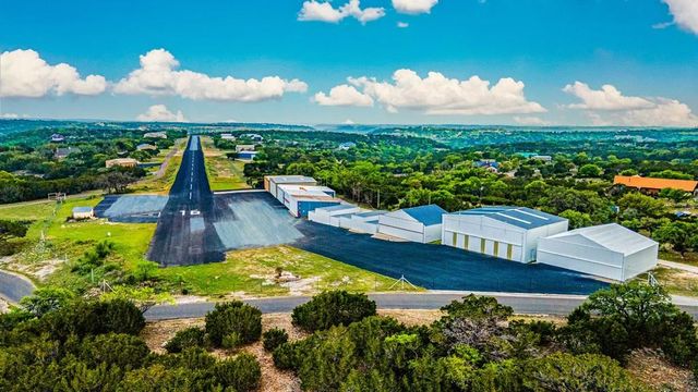 113 Indian Bluff, Kerrville, TX 78028