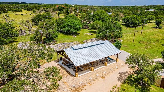 113 Indian Bluff, Kerrville, TX 78028