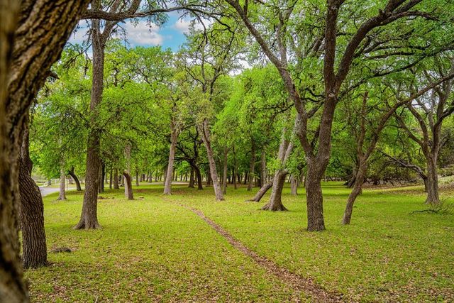 113 Indian Bluff, Kerrville, TX 78028