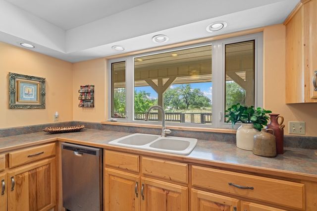 113 Indian Bluff, Kerrville, TX 78028