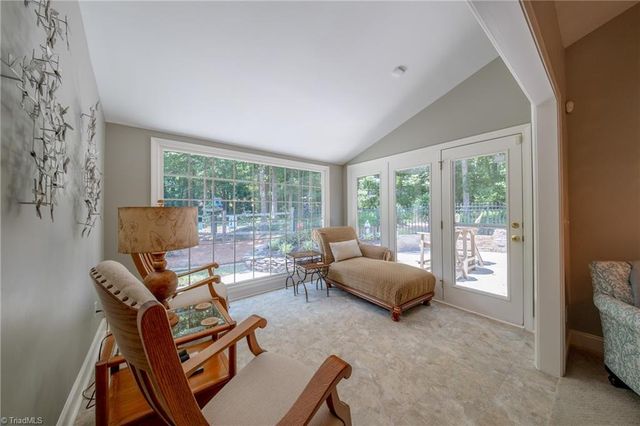 4001 Briarwood Avenue, High Point, NC 27265