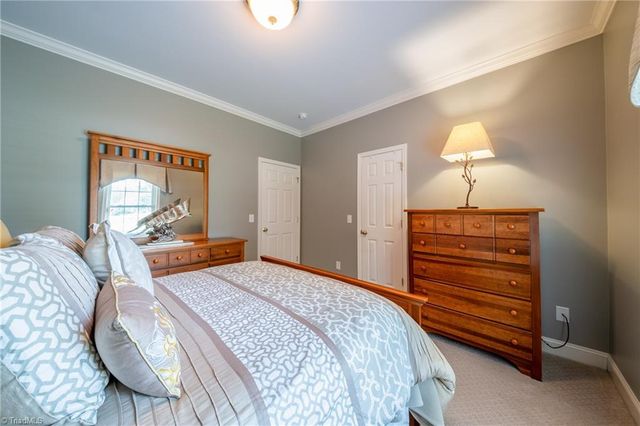 4001 Briarwood Avenue, High Point, NC 27265