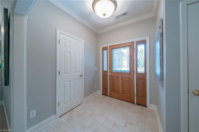 4001 Briarwood Avenue, High Point, NC 27265