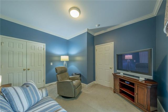 4001 Briarwood Avenue, High Point, NC 27265