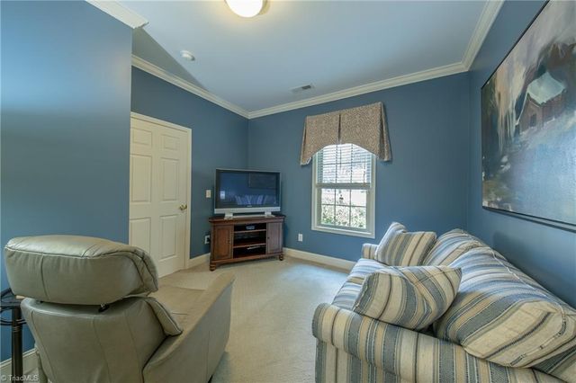 4001 Briarwood Avenue, High Point, NC 27265