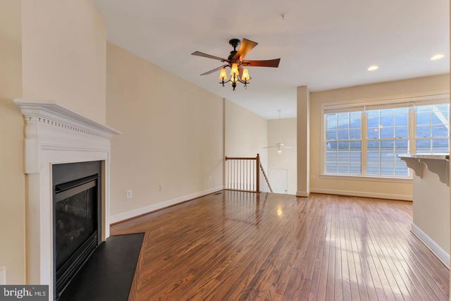 725 RIDGEMONT AVE, Rockville, MD 20850
