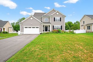 41 High Hill Rd, Swansea, MA 02777