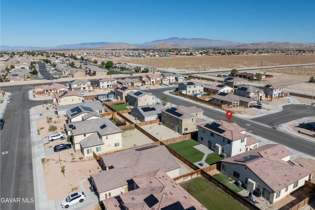 2903 La Calle Sabio Avenue, Rosamond, CA 93560