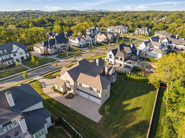 9323 Joslin Ct, Brentwood, TN 37027