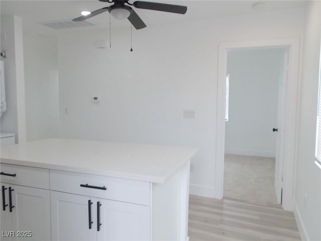 532 North 9th Street B, Las Vegas, NV 89101