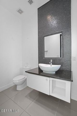6324 VIA SERENA Drive, El Paso, TX 79912