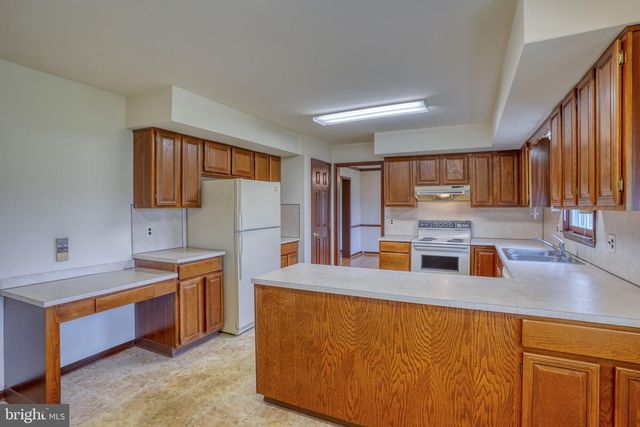12 KIMMIE CT, Bear, DE 19701