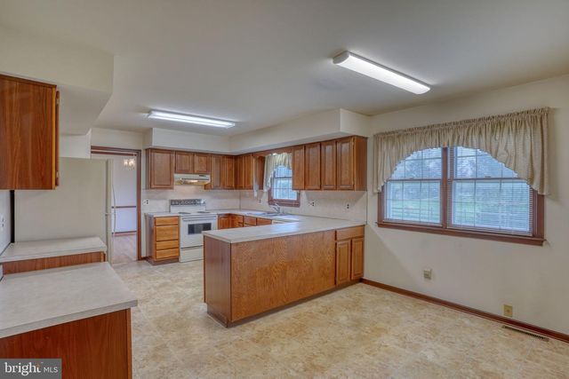 12 KIMMIE CT, Bear, DE 19701
