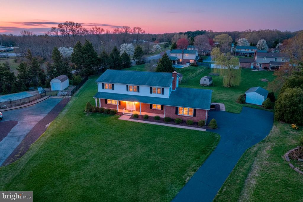 12 KIMMIE CT, Bear, DE 19701