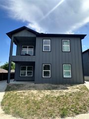 2510 Oxford Avenue, Fort Worth, TX 76106