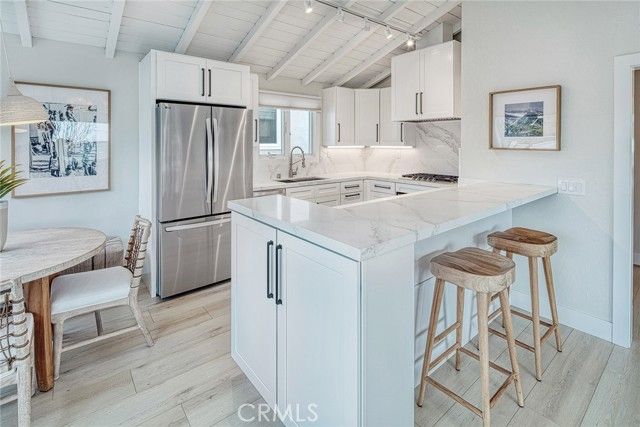 410 ACACIA, Corona Del Mar (newport Beach), CA 92625