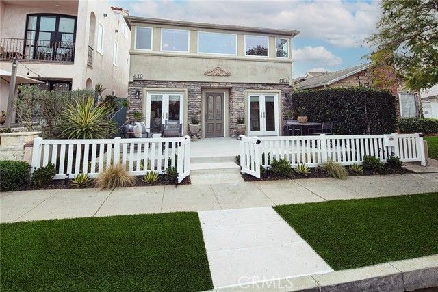 410 ACACIA, Corona Del Mar (newport Beach), CA 92625