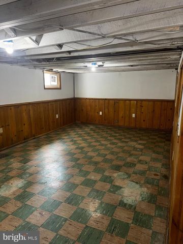 3519 ROYSTON AVE, Baltimore, MD 21206