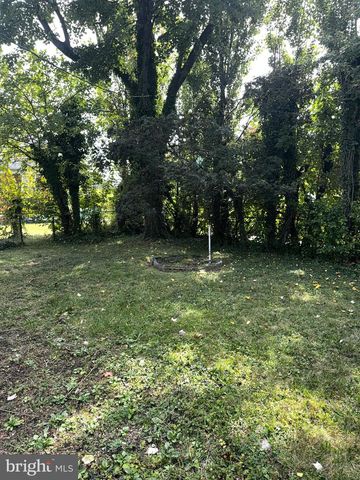 3519 ROYSTON AVE, Baltimore, MD 21206