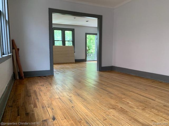 2286 W Philadelphia Street, Detroit, MI 48206