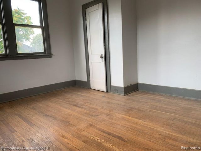 2286 W Philadelphia Street, Detroit, MI 48206